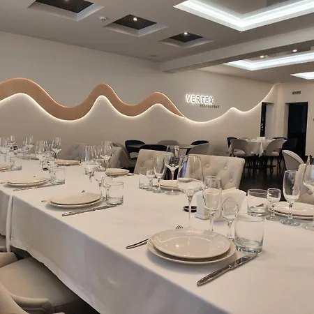 готель-ресторан Vertex Hotel Tyachiv