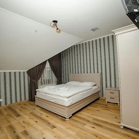 Szálloda готель-ресторан Vertex